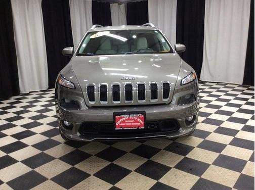 2016 Jeep Cherokee Overland