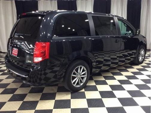 2016 Dodge Grand Caravan AVP/SE