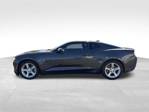 Gray 2018 Chevrolet Camaro 1LT