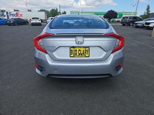 Silver 2017 Honda Civic EX-T