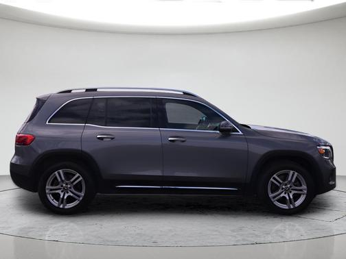 Silver 2021 Mercedes-Benz GLB 250 Base 4MATIC