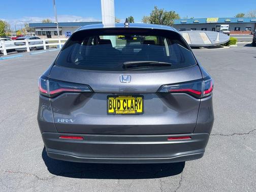 Gray 2025 Honda HR-V LX
