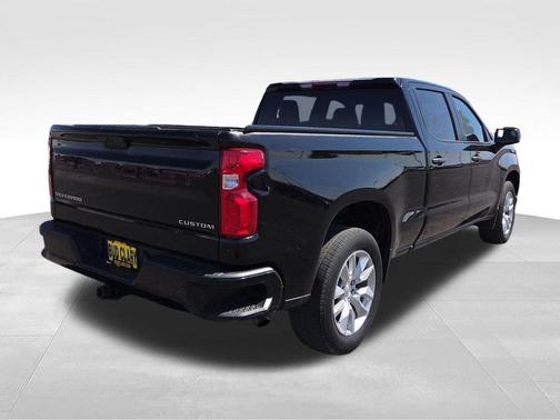 Black 2022 Chevrolet Silverado 1500 Limited Custom