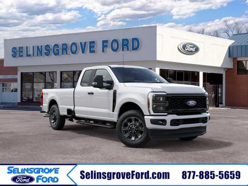 Oxford White 2027 Ford F-350 XL