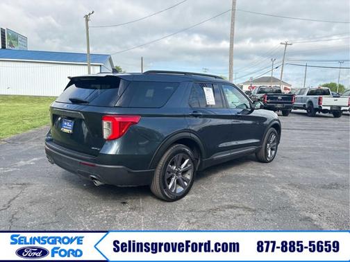 2022 Ford Explorer XLT