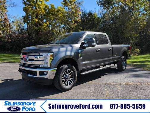 Magnetic Metallic 2019 Ford F-350 Lariat