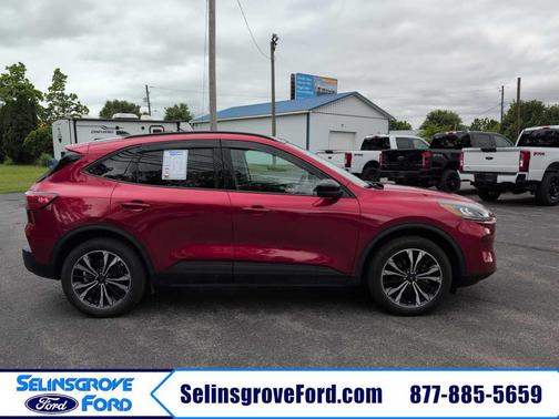 RAPID RED MET TINTED CC 2022 Ford Escape SEL