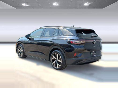 Deep Black Pearl 2023 Volkswagen ID.4 Pro