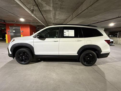 2022 Honda Pilot AWD TrailSport