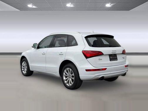 2014 Audi Q5 2.0T Premium Plus