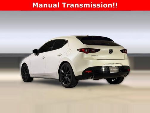 Snowflake White Pearl Mica 2026 Mazda Mazda3 FWD w/Premium Package