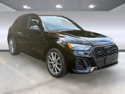 2022 Audi Q5 55 S line Premium Plus