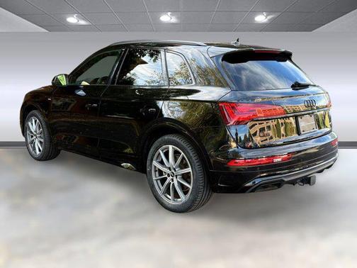 2022 Audi Q5 55 S line Premium Plus