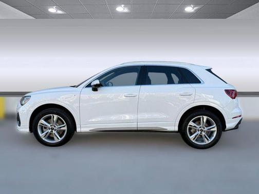 2024 Audi Q3 45 S line Premium Plus