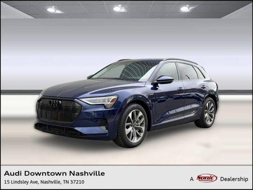 2021 Audi e-tron Premium Plus