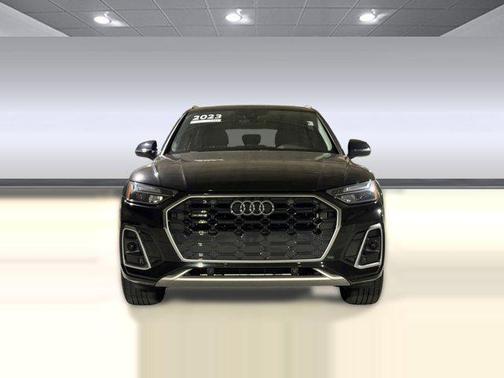 2023 Audi Q5 45 S line Premium