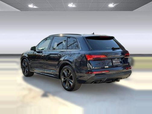2026 Audi Q7 55 Premium Plus