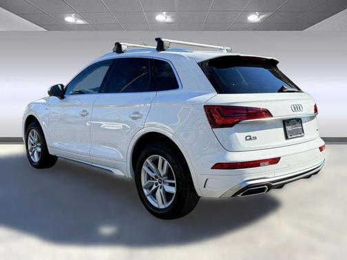 2022 Audi Q5 45 S line Premium