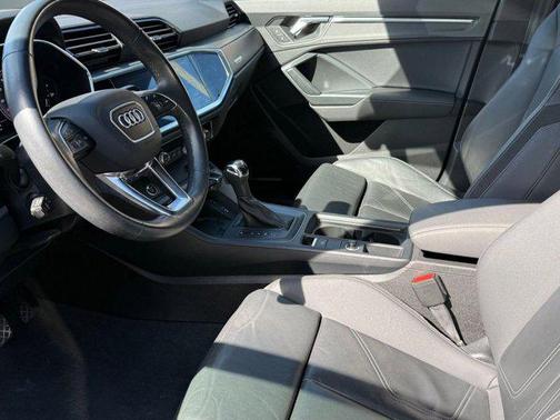 2021 Audi Q3 45 S line Premium Plus