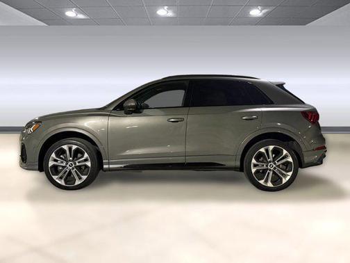 2021 Audi Q3 45 S line Premium Plus