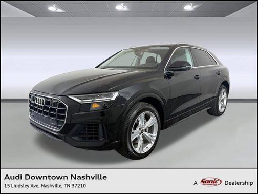 2022 Audi Q8 55 Premium Plus