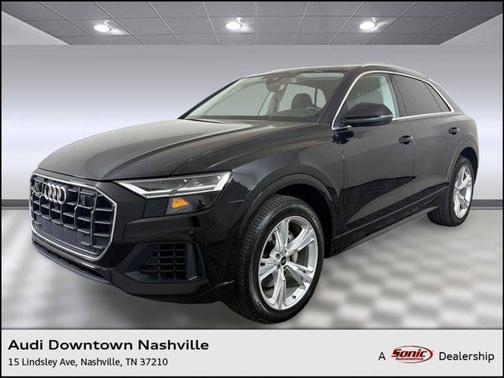 2022 Audi Q8 55 Premium Plus