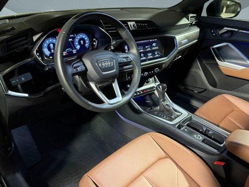 2025 Audi Q3 45 S line Premium Plus