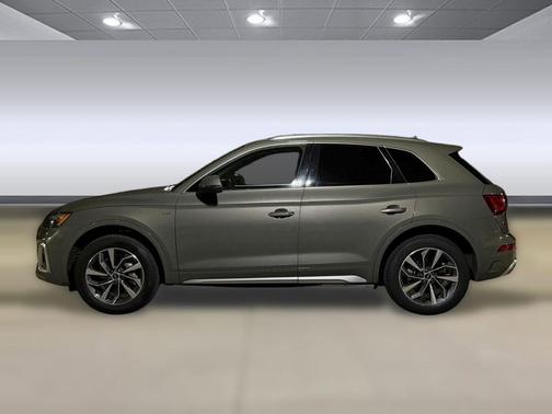 Chronos Gray Metallic 2023 Audi Q5 45 S line Premium Plus