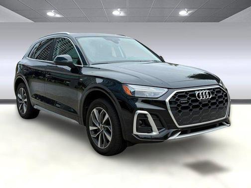 2023 Audi Q5 45 S line Premium Plus