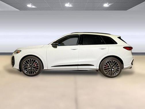 2025 Audi SQ5 3.0T Prestige