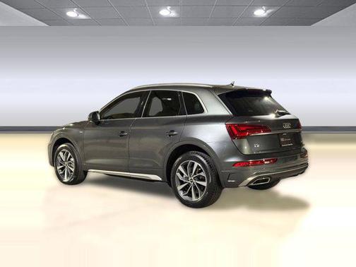 2023 Audi Q5 45 S line Premium