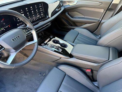 2026 Audi A6 Premium Plus quattro S tronic