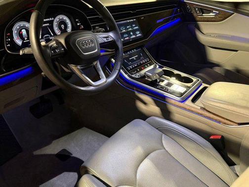 2023 Audi Q7 55 Prestige