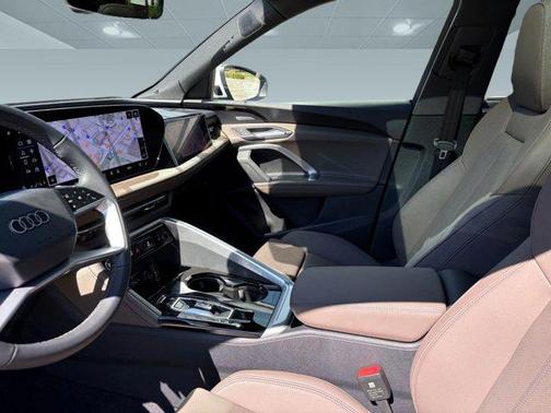 2025 Audi Q5 Prestige