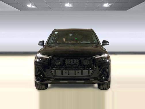 Mythos Black Metallic 2026 Audi Q7 45 Premium