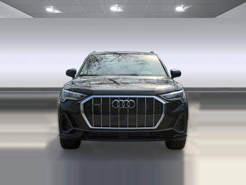 2025 Audi Q3 45 S line Premium Plus