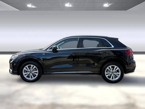 2025 Audi Q3 45 S line Premium Plus