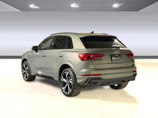 2024 Audi Q3 45 S line Premium Plus
