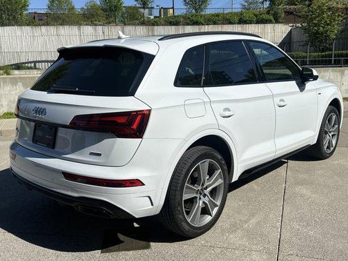 2025 Audi Q5 45 S line Premium