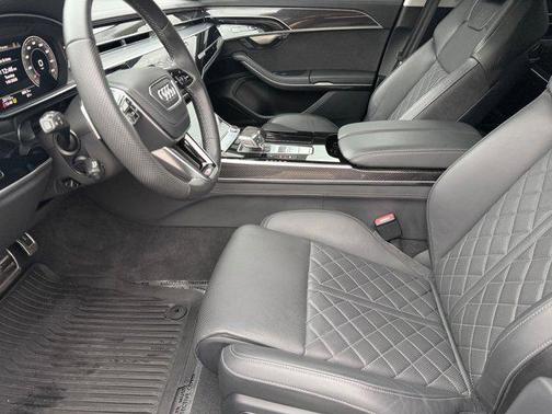 2022 Audi S8 4.0T