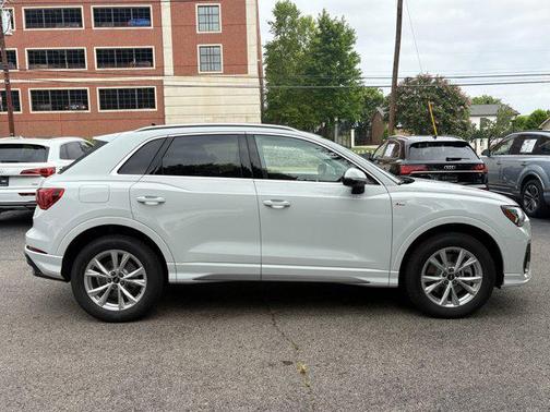 2025 Audi Q3 45 S line Premium Plus