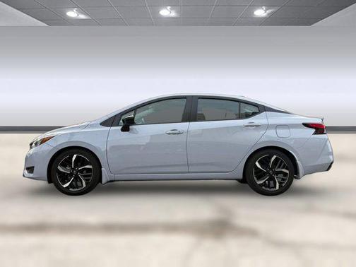 2023 Nissan Versa 1.6 S