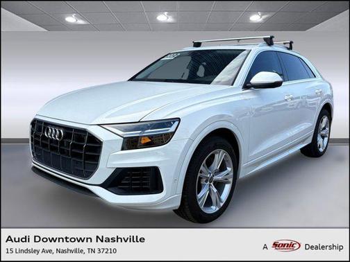 2022 Audi Q8 55 Premium Plus