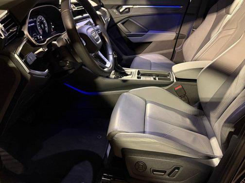 Mythos Black Metallic 2024 Audi Q3 45 S line Premium Plus