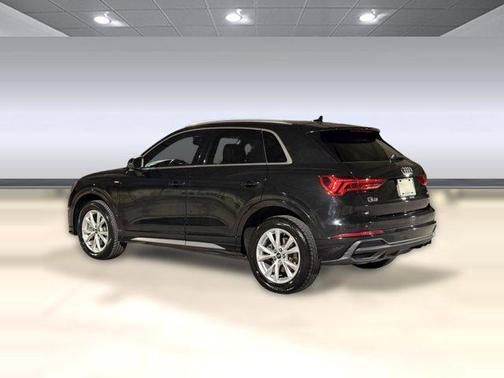2023 Audi Q3 45 S line Premium Plus