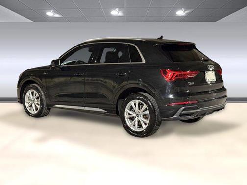 2023 Audi Q3 45 S line Premium Plus