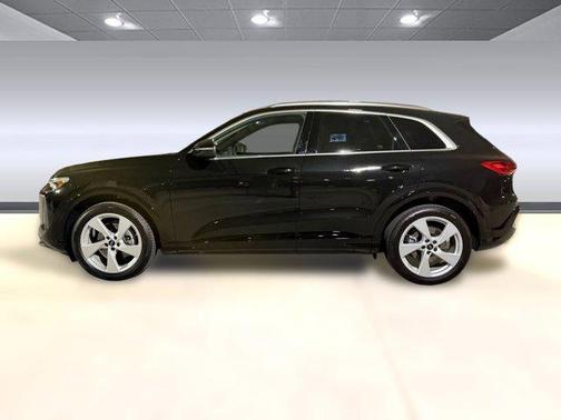2025 Audi Q5 Prestige TFSI quattro S tronic