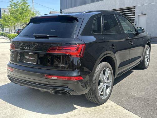 2025 Audi Q5 45 S line Premium