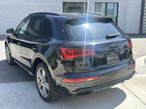 2025 Audi Q5 45 S line Premium