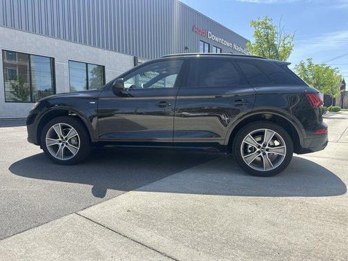 2025 Audi Q5 45 S line Premium